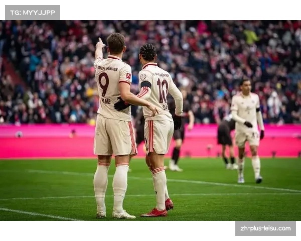 拜仁对阵圣保利：杰克逊进球背后的弱侧换位